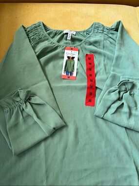 Jessica Simpson Teal Smocked Neck Blouse Medium NWT Flowy Long Sleeve Top”